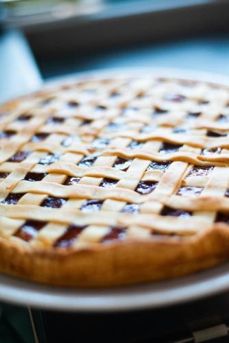 a pie sitting on top of a table at Hotel De Nac in Nago-Torbole