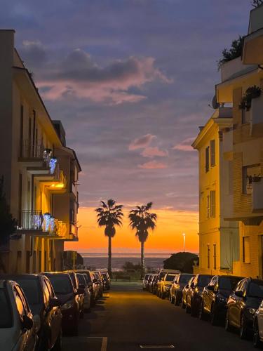 Alba o tramonto visti dall'interno dell'appartamento o dai dintorni