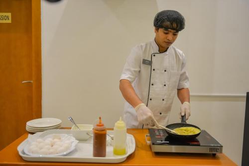 Clientes alojados en Express City Hotel - Duqm
