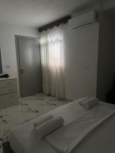 Imagem da galeria de 4 Stinët em Pogradec