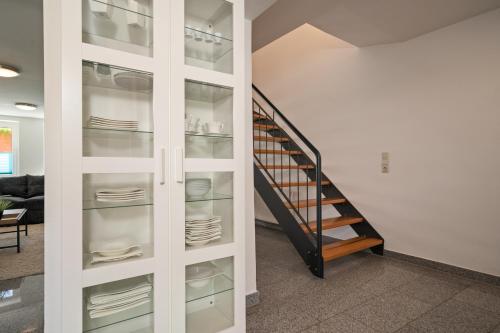 マルヒョーにあるFerienwohnung Seehus - Modernes Ferienhaus mit Sauna, Seezugang und Bootsanlegeplatzのギャラリーの写真