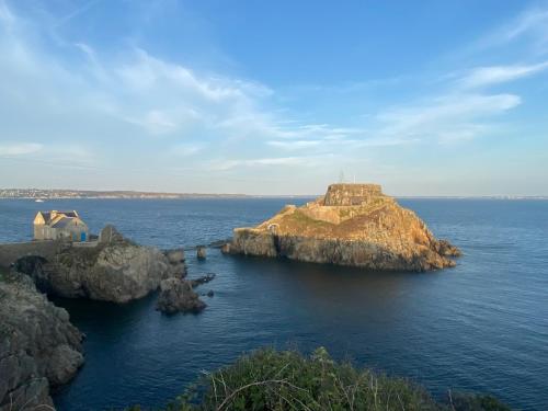 Φυσικό τοπίο κοντά σε αυτή η παραθεριστική κατοικία