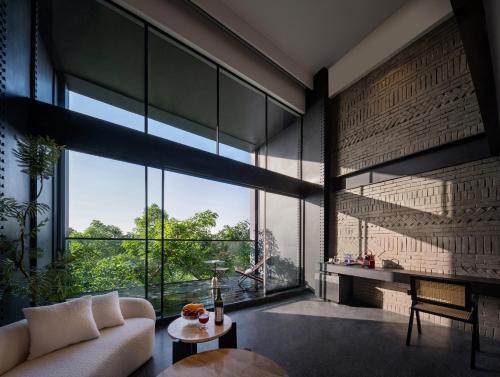 Posezení v ubytování YOLO Eling Art Museum Hotel