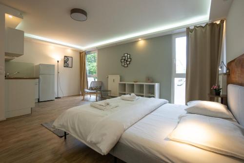 Modern Studio with Queen-Size Bed, Self Check-in K7