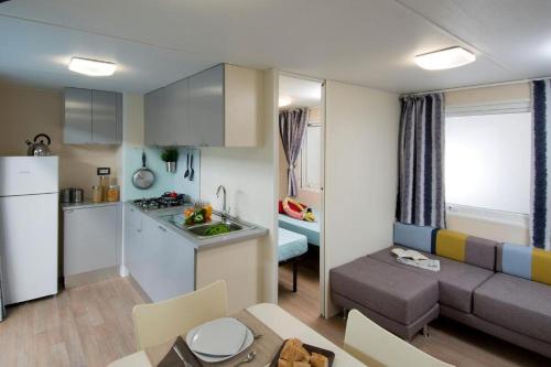Η κουζίνα ή μικρή κουζίνα στο Camping San Michele