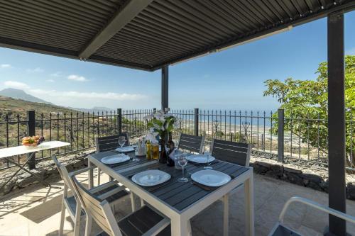 Villa El Mirador 6 Bedrooms