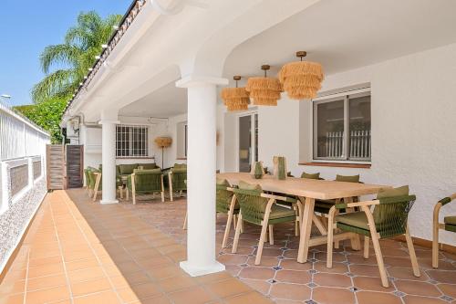Villa Simone Private Heated Pool in Marbella Centre