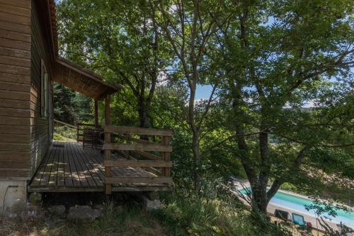 Κήπος έξω από το Chalet Vert - Piscine Partagée