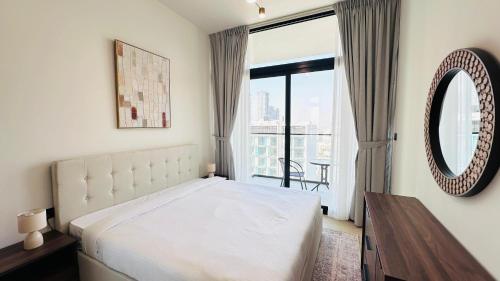 Standard 1bedroom Apartment Binghatti Emerald JVC