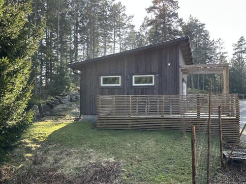 Zahrada ubytování Newly built cottage near the sea and beach