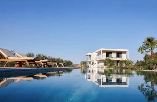 Villa Elounda Lion, 2 Pools, Hammam & & Close to Sea, By ThinkVilla