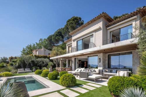REF 2176 - Cannes -Villa panoramic sea view