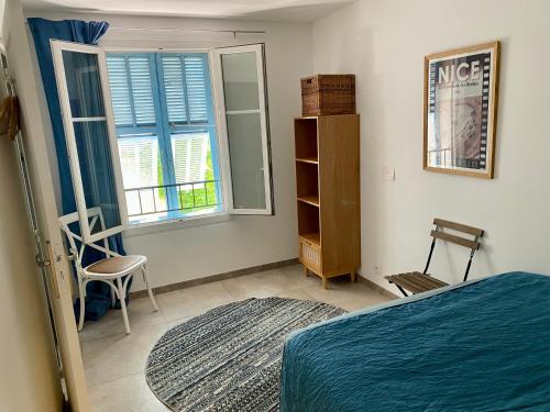 Au cœur du Vieux Nice, 2 chambres au calme, grand appartement