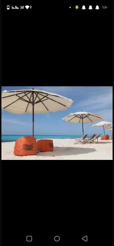 قرية جراند هيلز