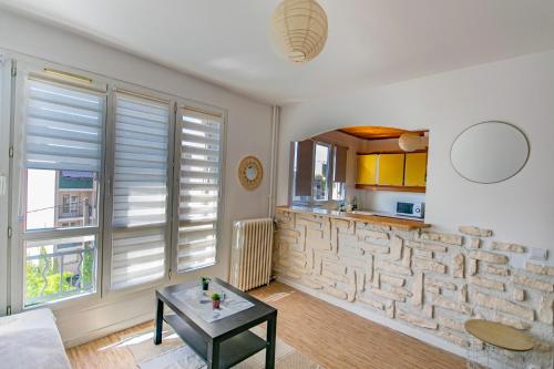 Gallery image of Les Oseraies in Montreuil