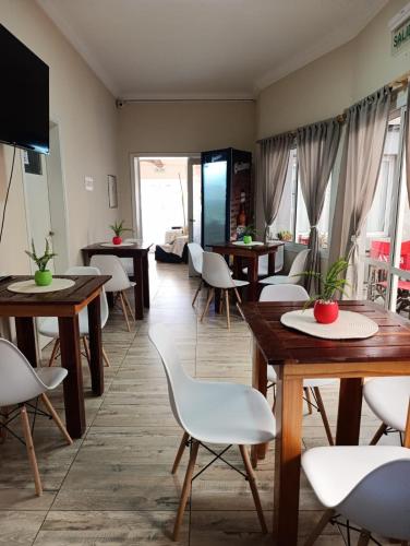 TV a/nebo společenská místnost v ubytování Privilegio Hostel