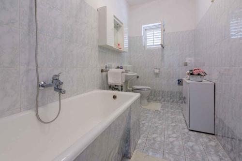 Apartment in Novi Vinodolski 39111