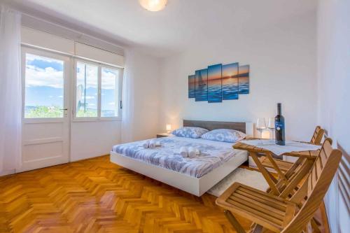 Apartment in Novi Vinodolski 39111