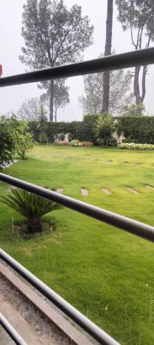 Zahrada ubytování Highland Club Balakot