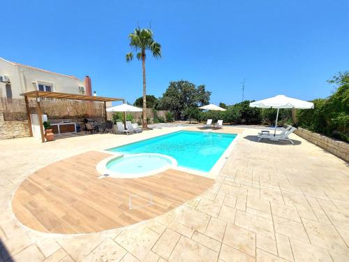 Πισίνα στο ή κοντά στο Αngélique Pool garden apartment