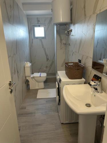Ένα μπάνιο στο Vala Apart-Hotel