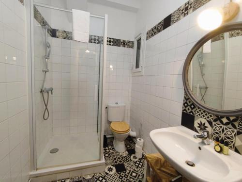 Un baño de Casa Mistral
