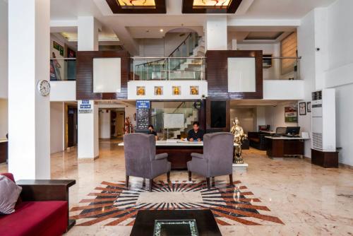 Posezení v ubytování Hotel Le Roi Near New Delhi Railway Station