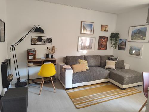 Area tempat duduk di Beach accommodation apartment