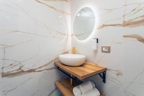 Luxury Fire Home - Catania photo 35