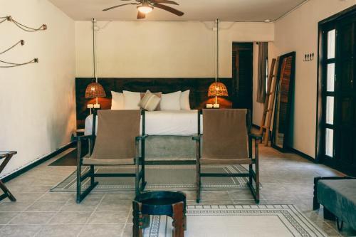 Ruang duduk di Mia Tulum Beachfront Resort - Ocean View Suites and Beach Club