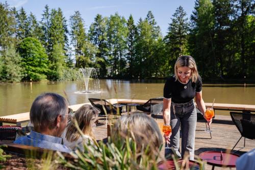 Huéspedes de Hotel Steineweiher