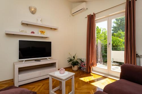 Apartments Adriana