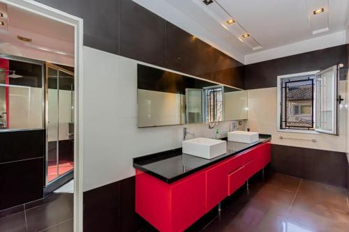 Η κουζίνα ή μικρή κουζίνα στο Vaer House: Experiencia con Jacuzzi y Quincho