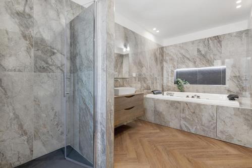 Piazza Mazzini Suite con Vasca Idromassaggio