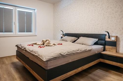 Foto Holiday Home Kamence 4