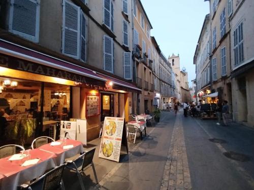 Fotografie z fotogalerie ubytování Joli studio à Aix-en-Provence v Aix-en-Provence