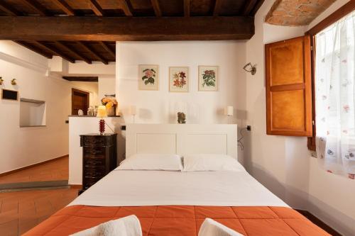 Keys of Italy- CorsoB-9- Studio by Palazzo Vecchio
