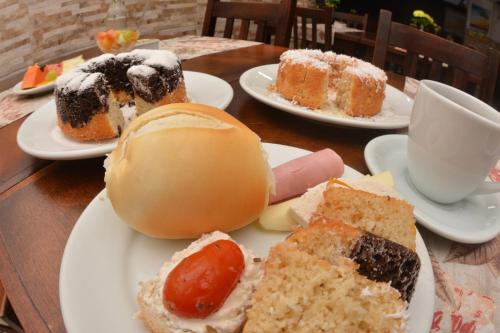 Jídlo v aparthotelu nebo okolí