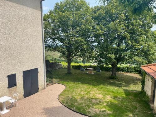 Zahrada ubytování Chambres d'Hotes Le Panoramic Chiroubles Beaujolais