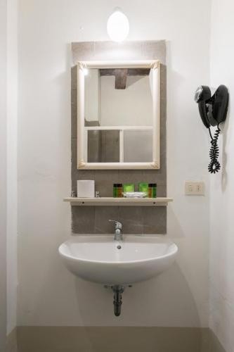 Keys of Italy -F5 Santa Croce one bedroom flat
