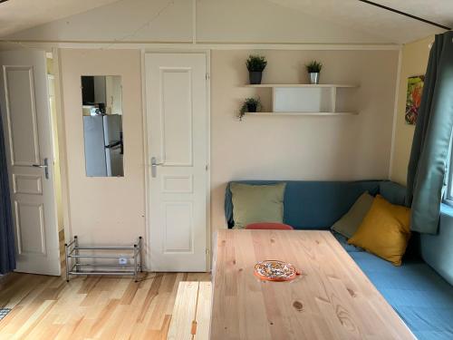 Η κουζίνα ή μικρή κουζίνα στο Mobil-home Marilou From Omaha