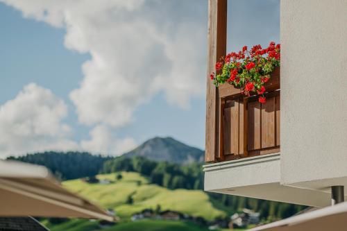 Gallery image of Garni Hotel Mezdi in Selva di Val Gardena
