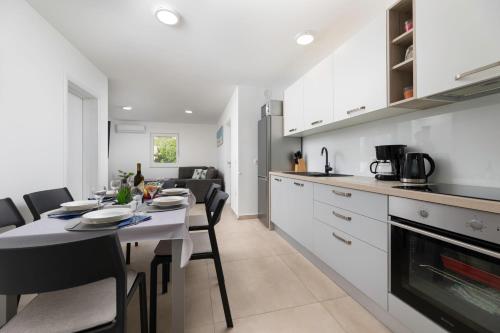 Η κουζίνα ή μικρή κουζίνα στο Apartment in Soline - Insel Krk 50534