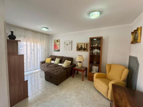 Posezení v ubytování Lovely Terraced House in Costa del Silencio