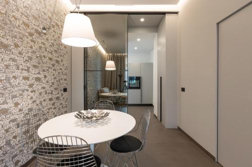 Bilocale di Design in via Guido D'Arezzo - Mirable PM