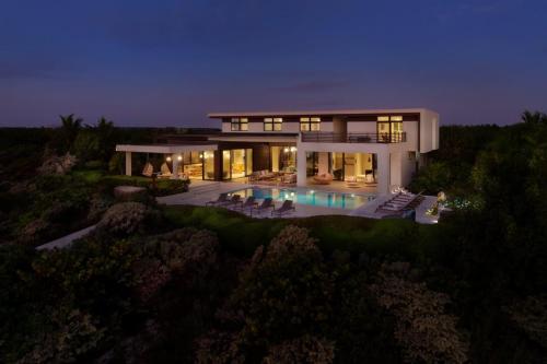 Πισίνα στο ή κοντά στο Villa Oceanview Turks Caicos