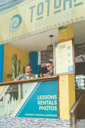 Гости Totora Surf Hostel