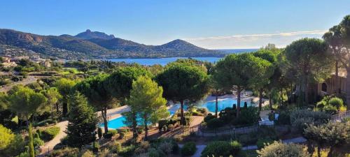 Village cap Esterel, piscine, plage