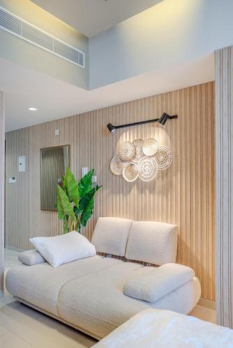 Balcony View Studio at Al Zahia