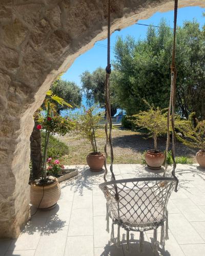Zahrada ubytování Villa Mara με ιδιωτική παραλία